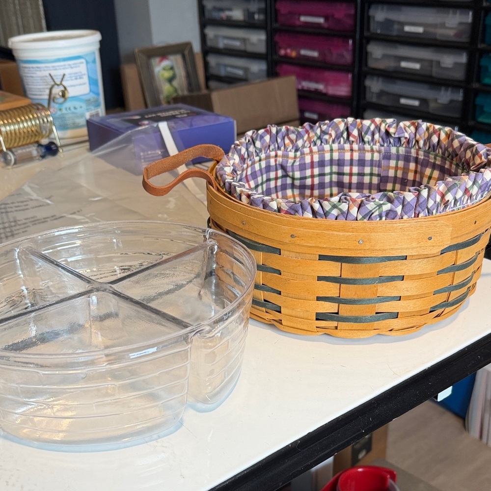 Longaberger 1999 Darning Basket with Liner and 4-Way Protector